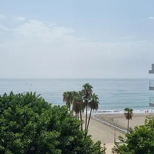 https://apartamentos-real-81.es-andalucia.com